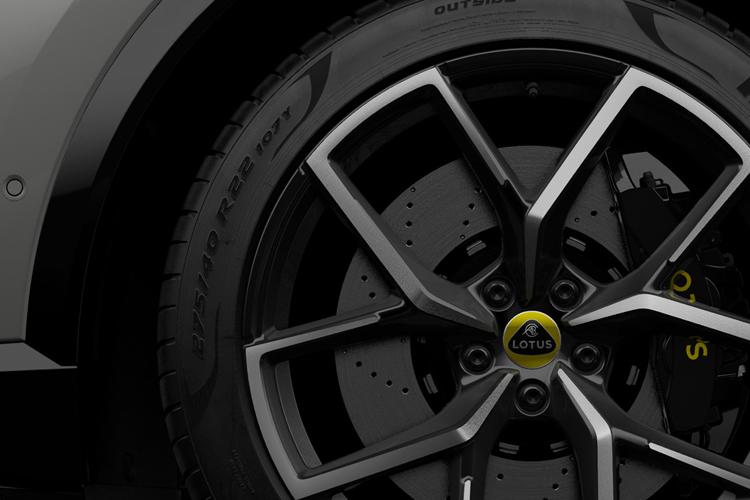 LOTUS ELETRE ESTATE 675kW R 112kWh 5dr Auto