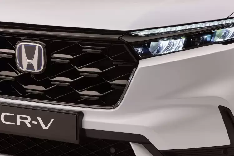 HONDA CR-V ESTATE 2.0 ePHEV Advance Tech 5dr eCVT