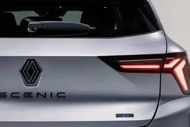 RENAULT SCENIC E-TECH ELECTRIC ESTATE 160kW Iconic 87kWh Long Range 5dr Auto