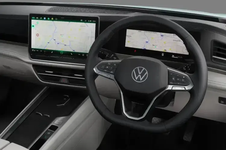 Volkswagen PASSAT ESTATE 1.5 eTSI R-Line 5dr DSG