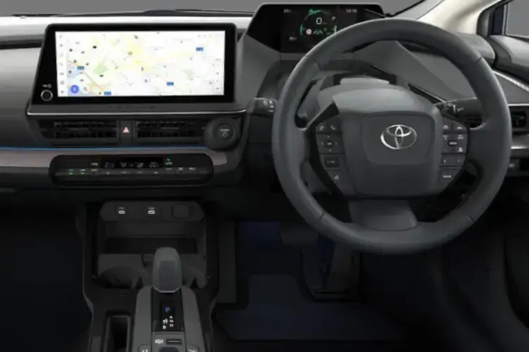 TOYOTA PRIUS HATCHBACK 2.0 PHEV Design 5dr CVT