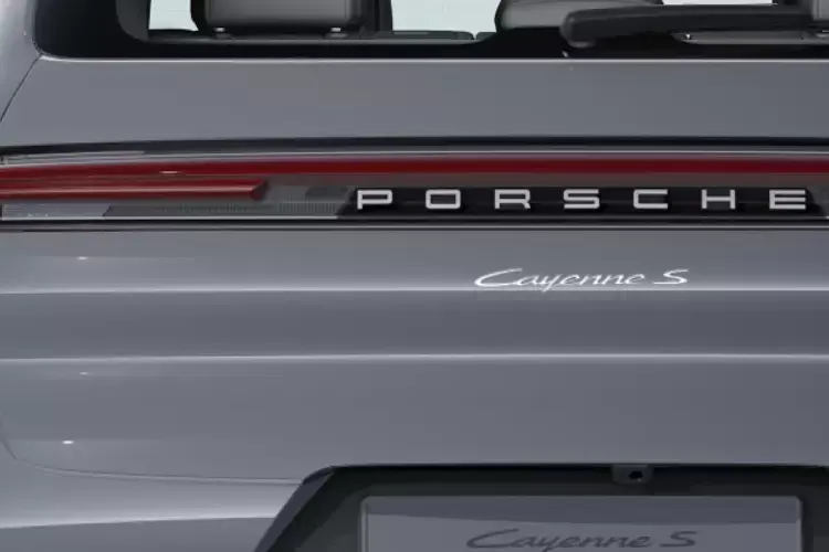 PORSCHE CAYENNE ESTATE GTS 5dr Tiptronic S