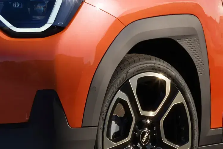 MINI ACEMAN ELECTRIC HATCHBACK 135kW E Classic [Level 1] 43kWh 5dr Auto