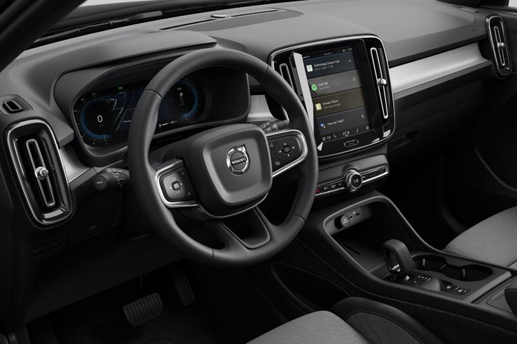 VOLVO XC40 ESTATE 2.0 B4P Plus Black Edition 5dr Auto