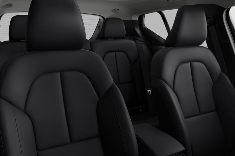 VOLVO XC40 ESTATE 2.0 B4P Ultra Black Edition 5dr Auto