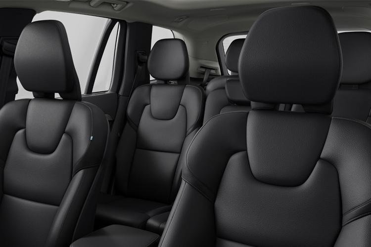 VOLVO XC90 ESTATE 2.0 B5P Plus Edition Dark 5dr AWD Geartronic