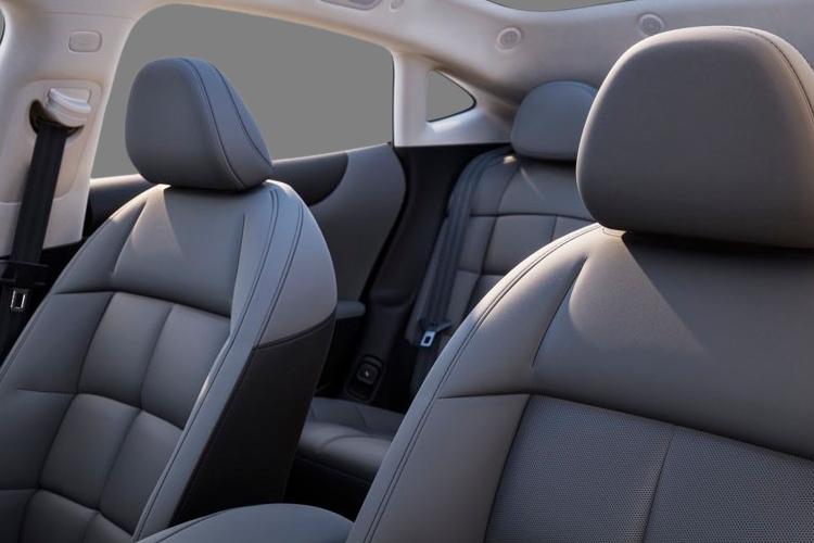 MG MOTOR UK IM5 ELECTRIC HATCHBACK 300kW Long Range 100kWh 5dr Auto
