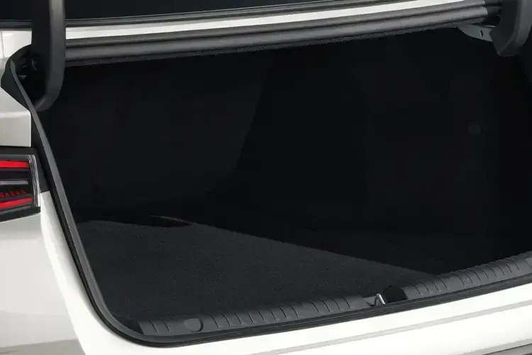 BYD SEAL 6 SALOON 1.5 DM-i 212 Comfort 4dr e-CVT