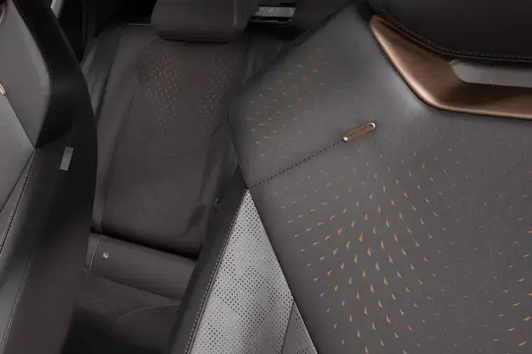 CUPRA RAVAL ELECTRIC HATCHBACK 166kW VZ 52kWh 5dr Auto