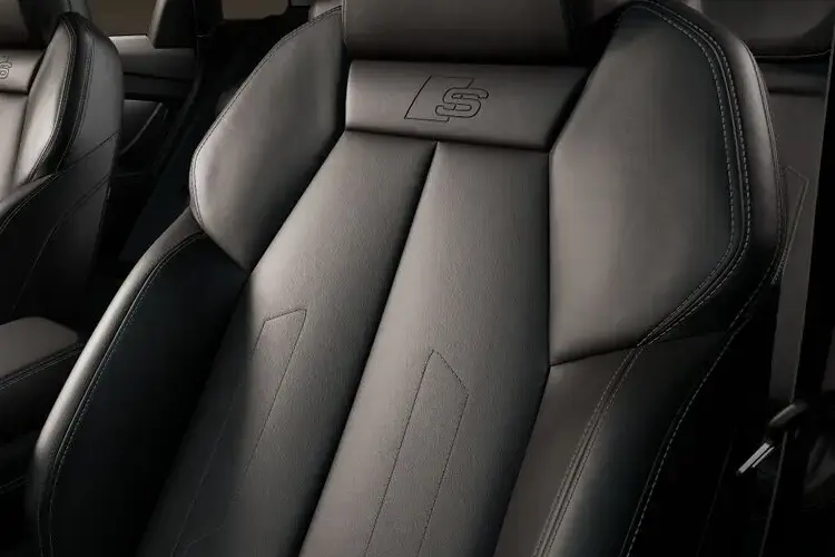 AUDI Q4 E-TRON ESTATE SPECIAL EDITION 210kW Performance 84kWh Launch Edition 5dr Auto