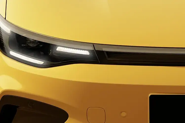 LEAPMOTOR B05 HATCHBACK 160kW 67kWh 5dr Auto