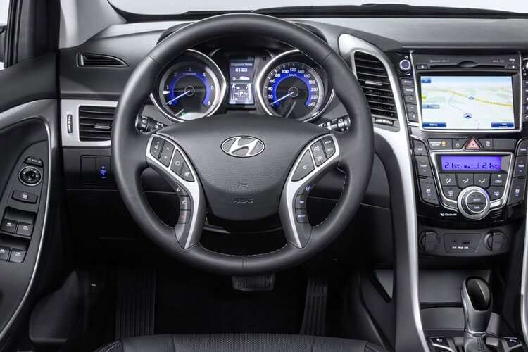 HYUNDAI I30 HATCHBACK 1.6T GDI Turbo 3dr - Image 4
