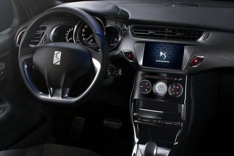 DS DS 3 CABRIO 1.2 PureTech Connected Chic 2dr EAT6 - Image 4
