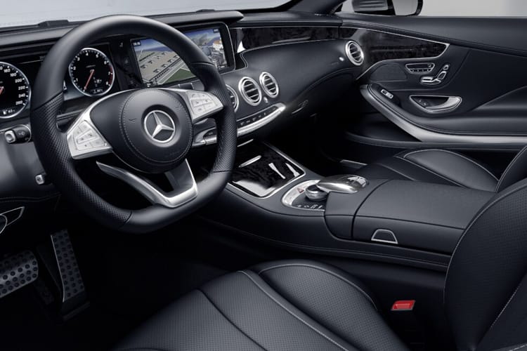 MERCEDES-BENZ S CLASS COUPE S600 2dr Auto - Image 4