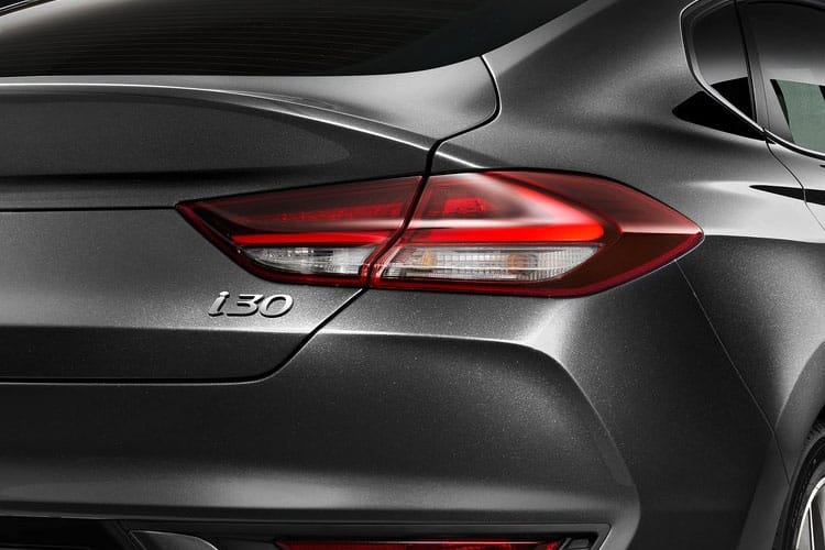 HYUNDAI I30 FASTBACK 1.4T GDI Premium 5dr DCT