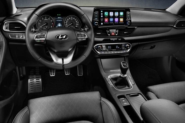 HYUNDAI I30 FASTBACK 1.4T GDI Premium SE 5dr