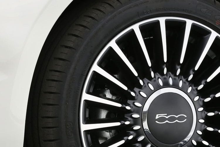FIAT 500 ELECTRIC CABRIO 87kW La Prima 42kWh 2dr Auto