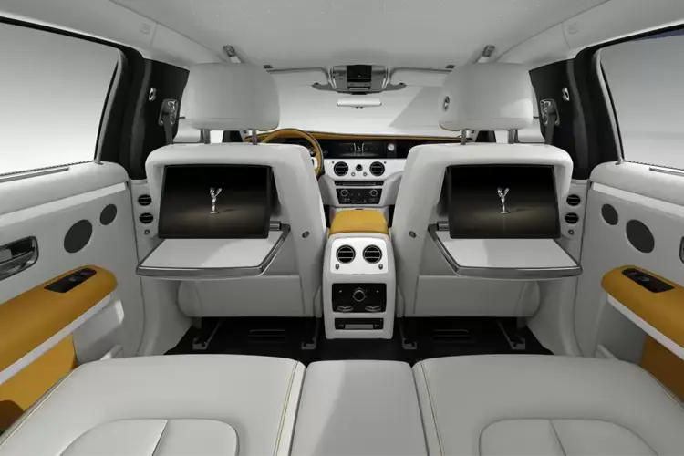 ROLLS-ROYCE GHOST SALOON Black Badge 4dr Auto