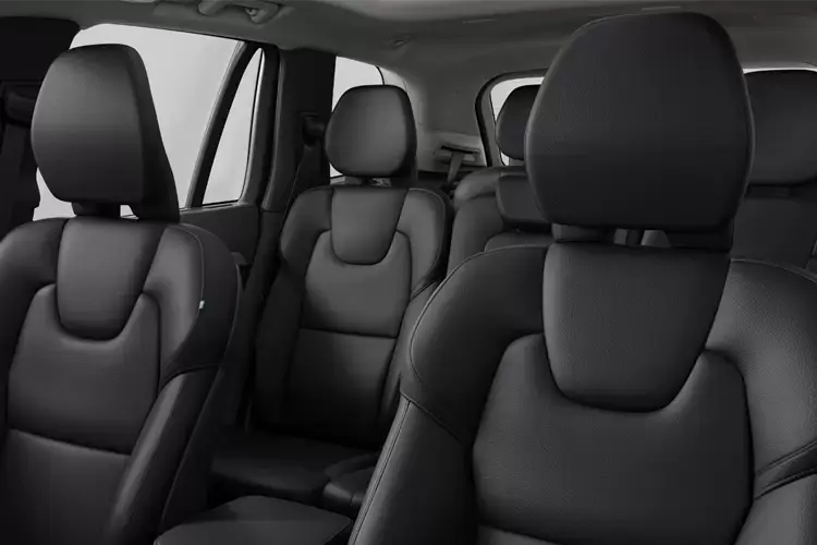 VOLVO XC90 DIESEL ESTATE 2.0 B5D [235] Plus Dark 5dr AWD Geartronic