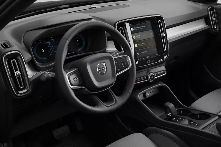 VOLVO XC40 ESTATE 2.0 B3P Plus Dark 5dr Auto