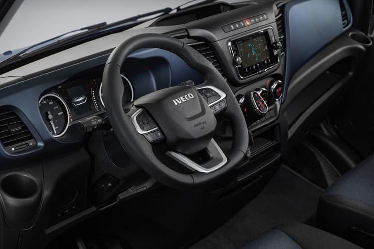 IVECO DAILY 35S14 DIESEL 2.3 High Roof Van 3520 WB Hi-Matic