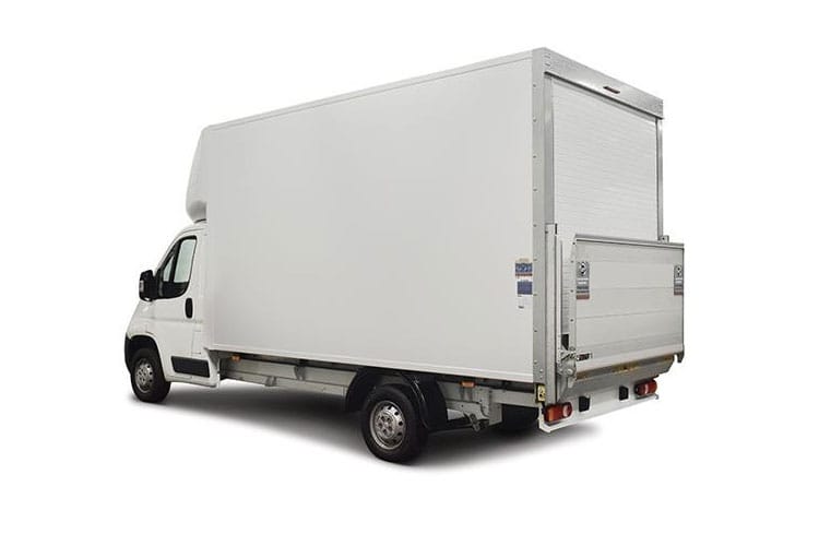 PEUGEOT BOXER 335 L4 DIESEL 2.2 BlueHDi Luton 140ps