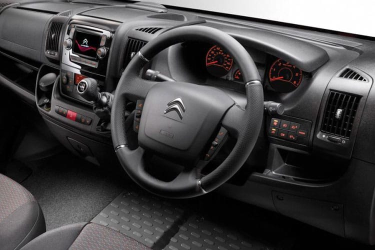 CITROEN RELAY 35 L3 DIESEL 2.2 BlueHDi Crew Cab Dropside 140ps