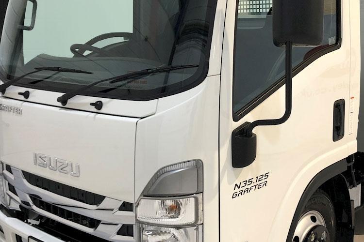 ISUZU TRUCKS N35.125T GRAFTER LWB DIESEL Utilitruck TL Auto