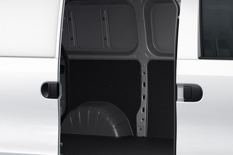 MAXUS E DELIVER 5 L1 ELECTRIC 120kW H2 Van 64kWh Auto