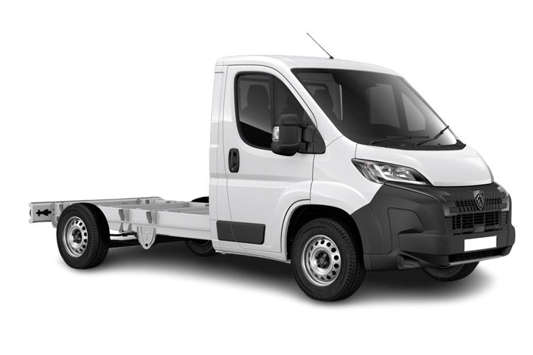 PEUGEOT BOXER 2.2 BlueHDi 140 Chassis Cab Professional Auto