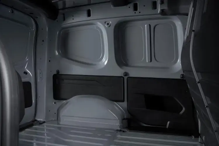 NISSAN TOWNSTAR L2 ELECTRIC 90kW Tekna Van Auto 45kWh [Safety]