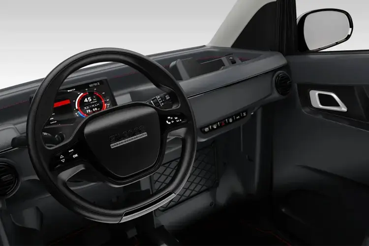 SILENCE S04 ELECTRIC 6kW L6e Vivo 5.6kWh Cargo Auto